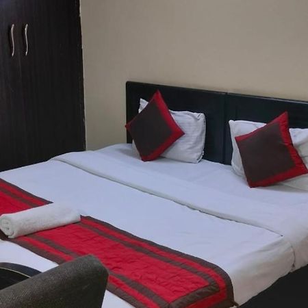 Hotel Marigold New Delhi Bagian luar foto