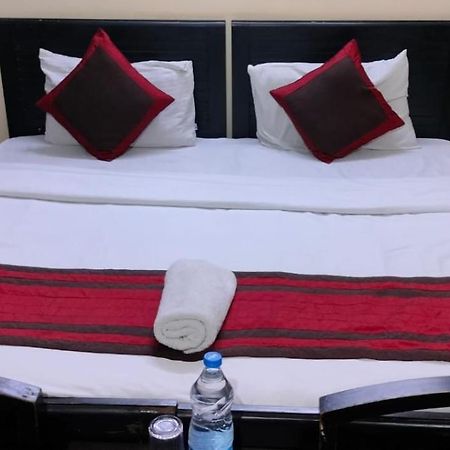 Hotel Marigold New Delhi Bagian luar foto