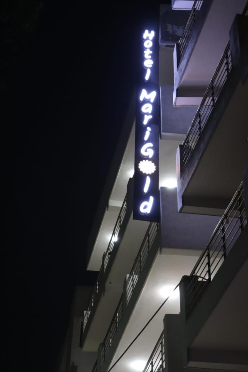 Hotel Marigold New Delhi Bagian luar foto