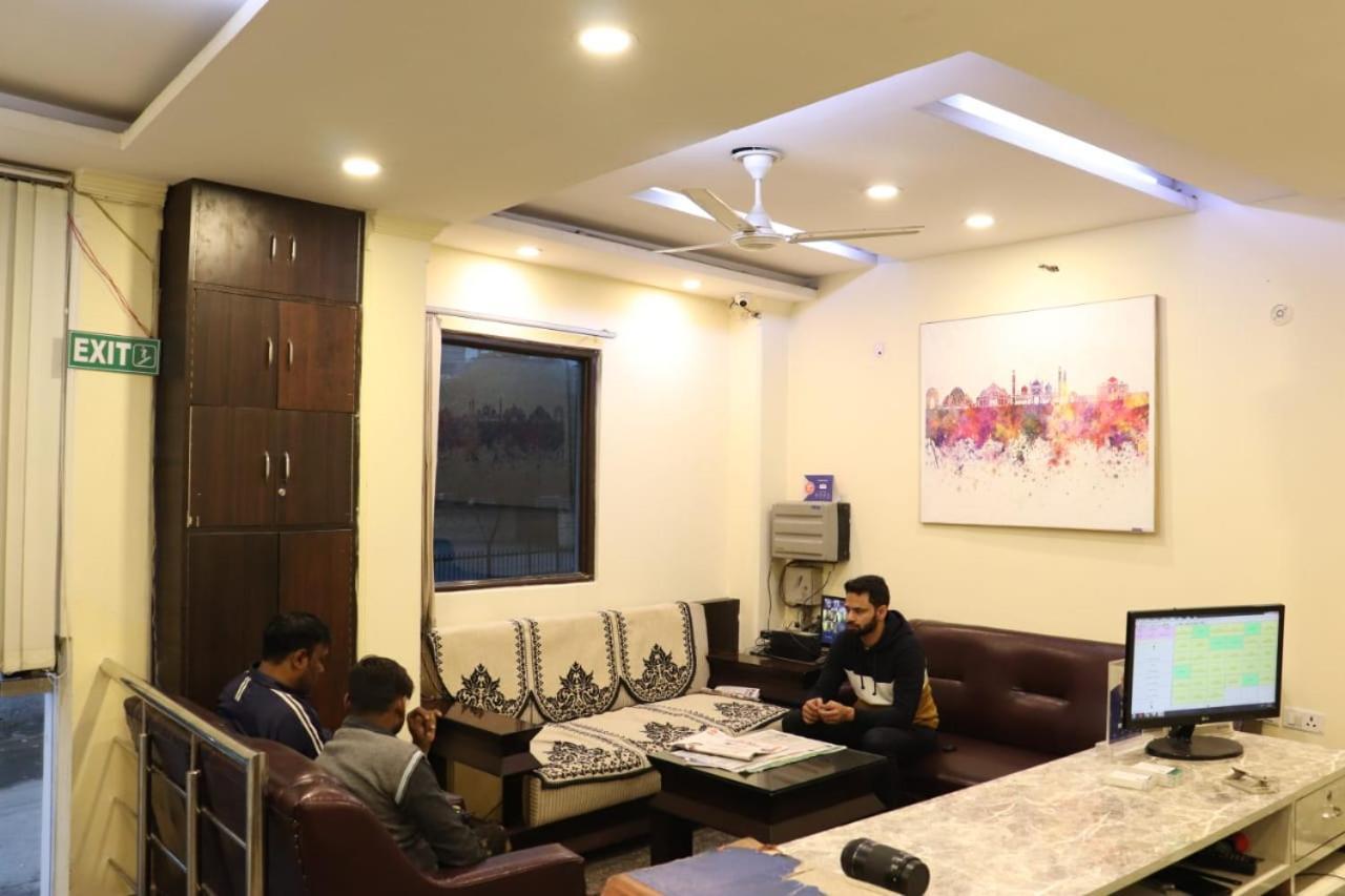 Hotel Marigold New Delhi Bagian luar foto