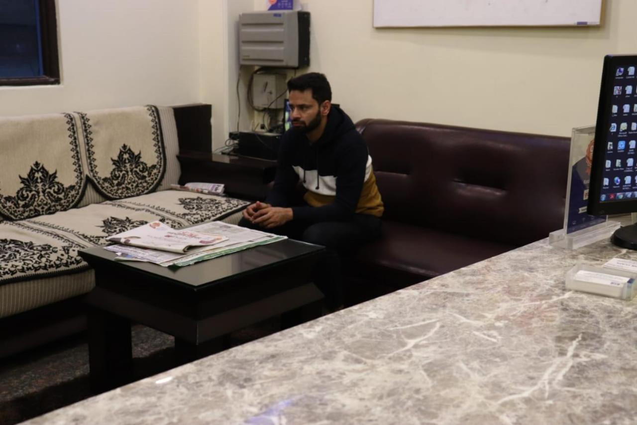 Hotel Marigold New Delhi Bagian luar foto